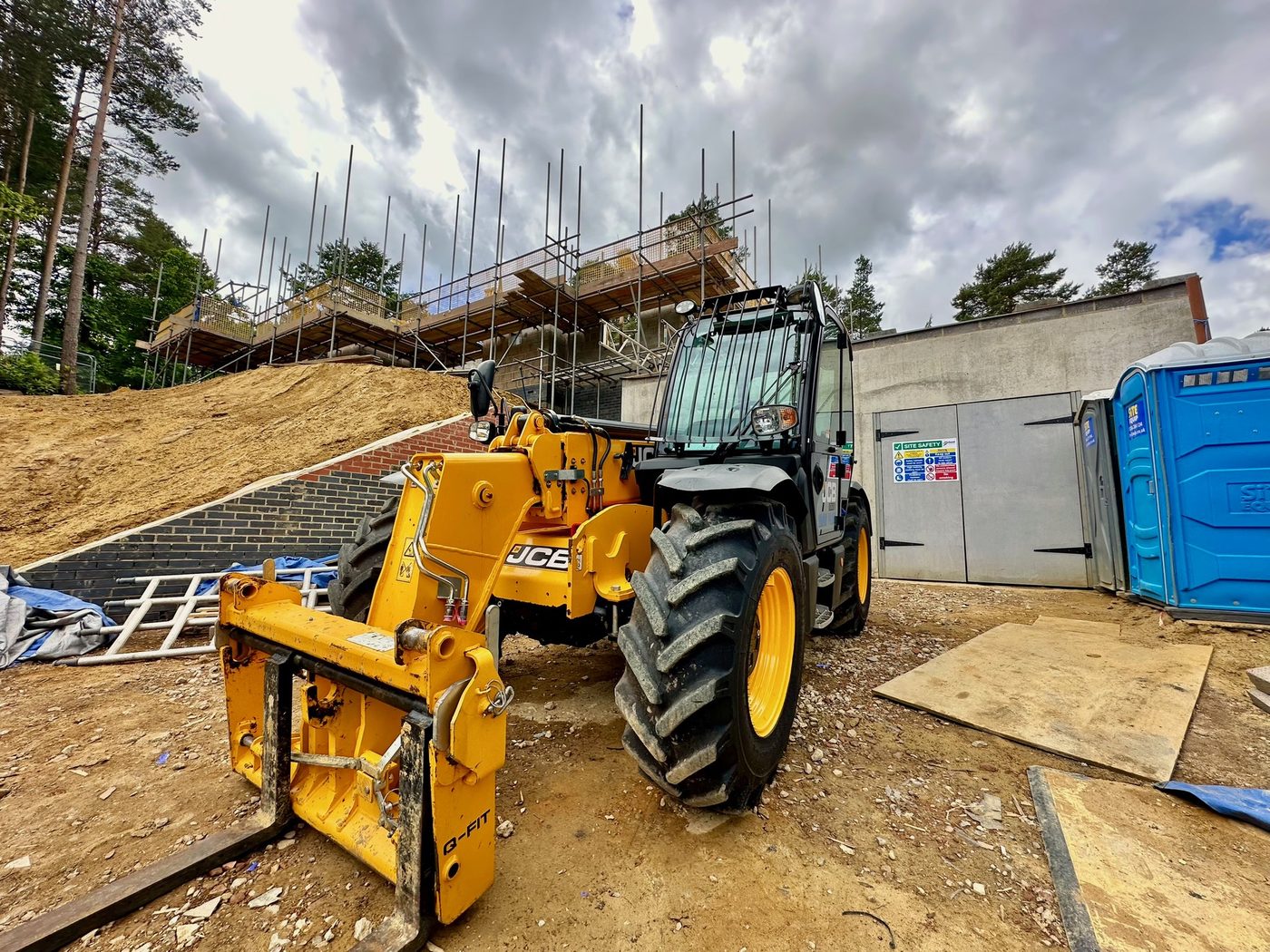 Telehandler and site set-up on a new build plot